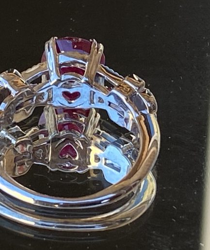 Pezzi Unici Anello Rubino ref 366810 Oro e Diamanti