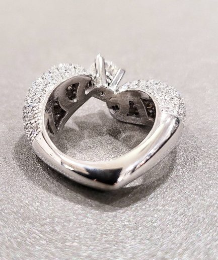 Pezzi Unici Contrarie' cuore diamanti ref. 2033312 Oro e Diamanti