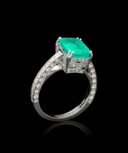 Pezzi Unici Anello Smeraldo ref 368799 Oro e Diamanti